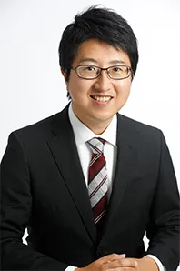 代表社員税理士 小杉一朗